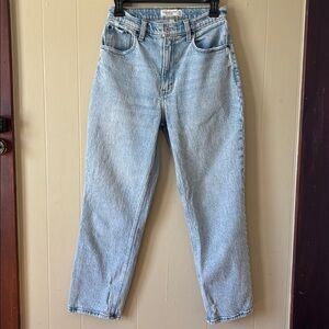 Vintage Abercrombie & Fitch Light Blue '90s Straight Ultra High Rise ankle Jean